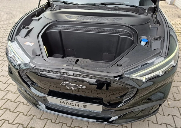 Ford Mustang Mach-E cena 240000 przebieg: 9, rok produkcji 2022 z Jabłonowo Pomorskie małe 742